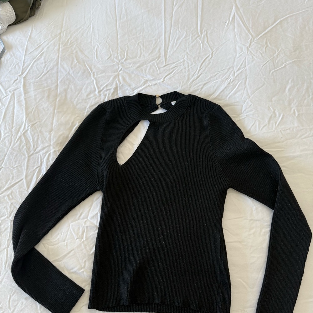 Black Cut-Out open back long sleeve top